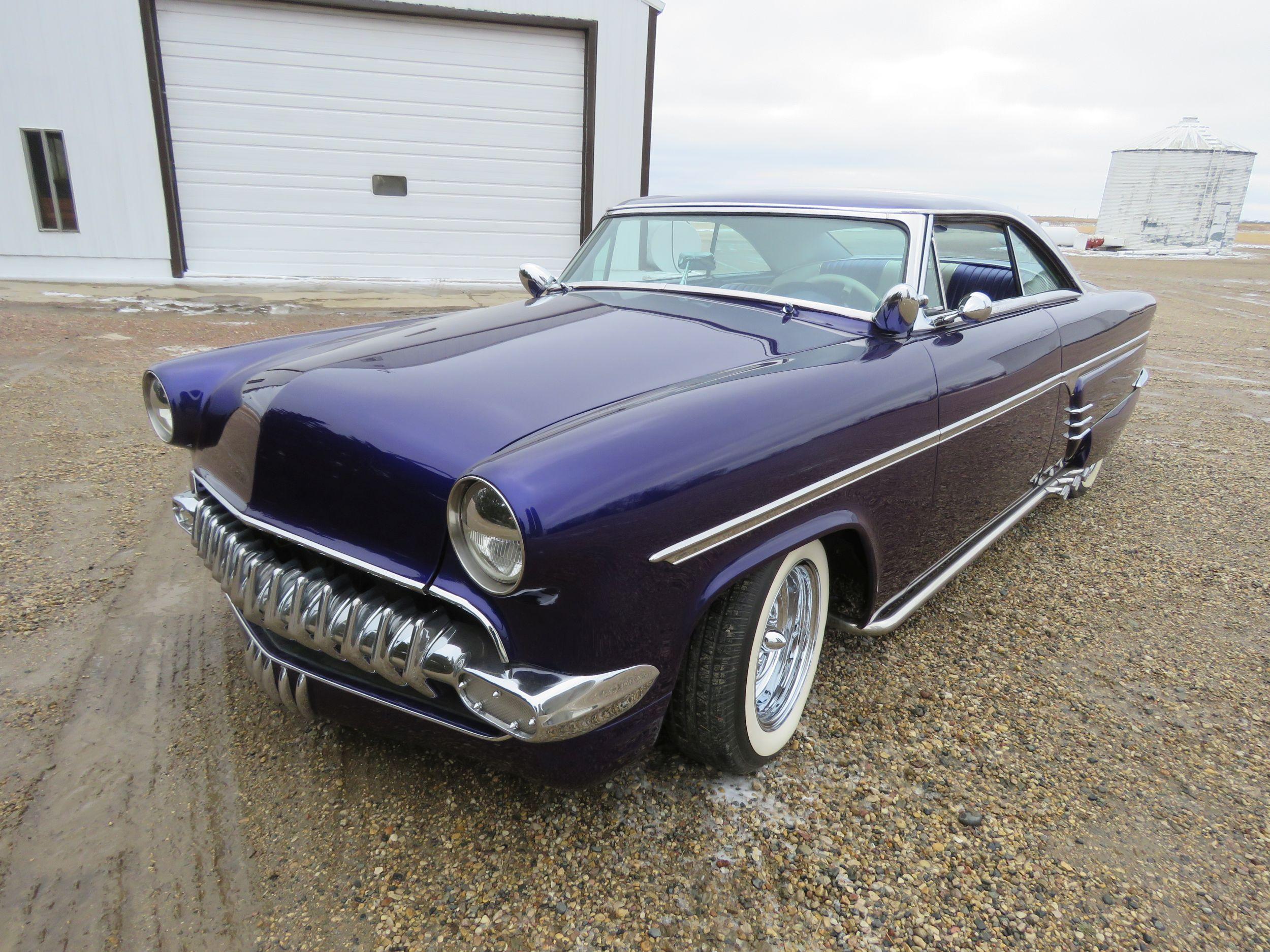 Amazing 1954 Ford Crown Victoria Custom Hotrod