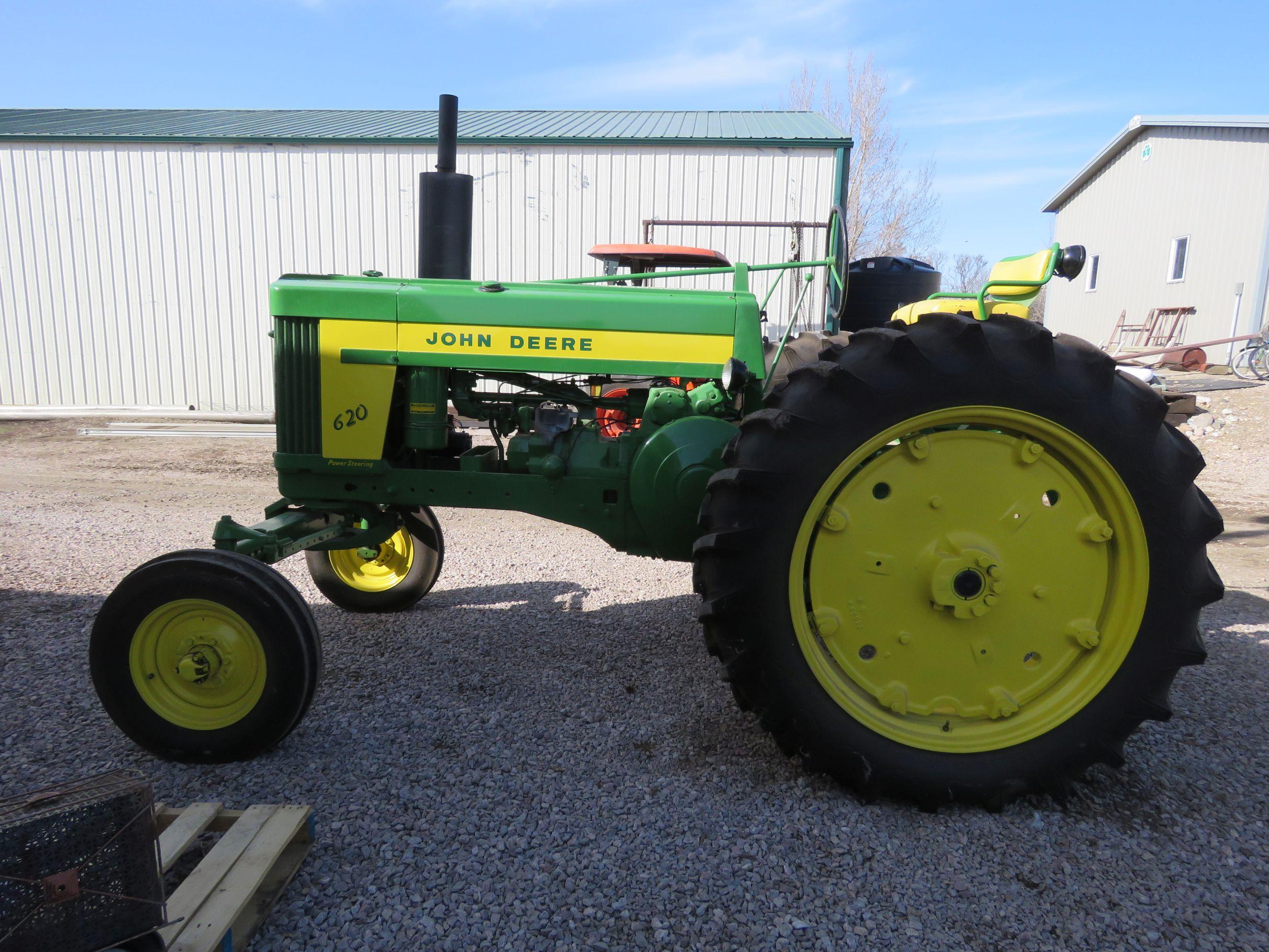 1957 John Deere 620 Tractor