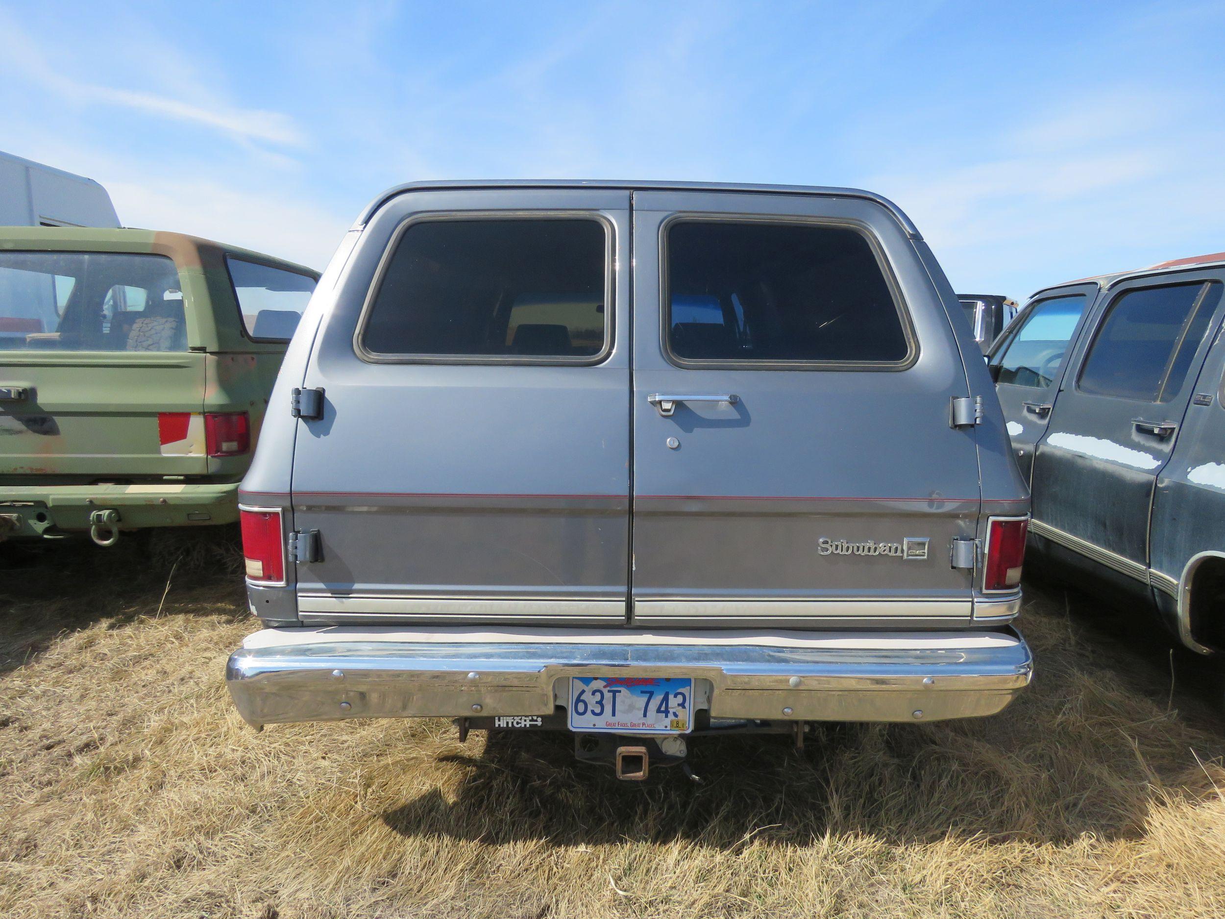 1987 GMC Sierra 1500 Series Suburban