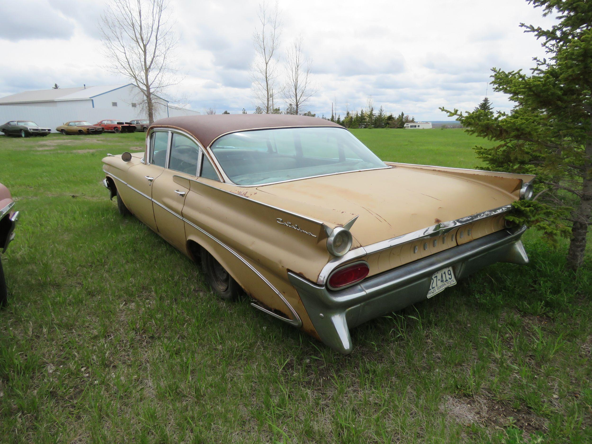 1959 Pontiac Catalina 4dr Sedan