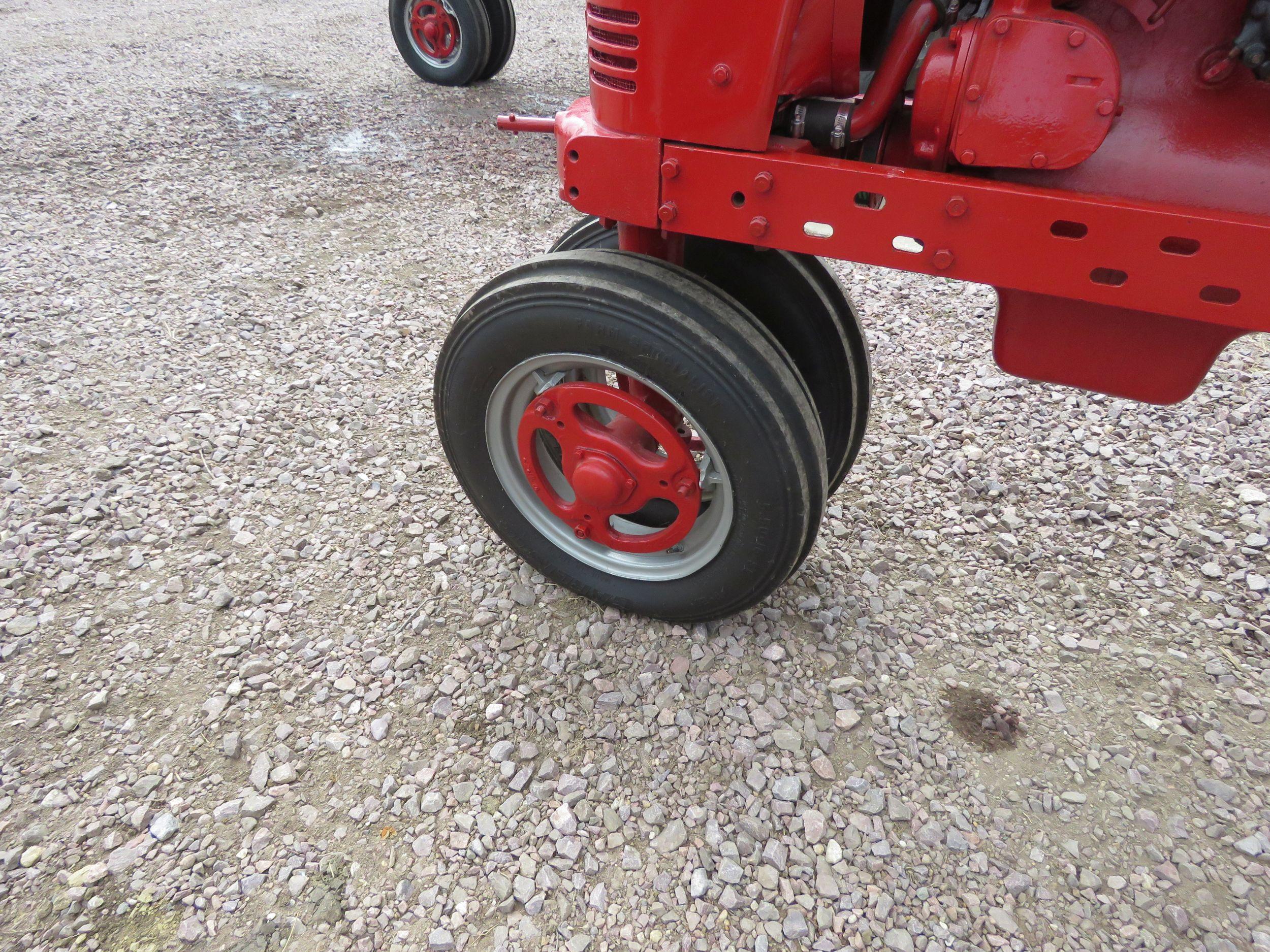 1946 Farmall H Tractor