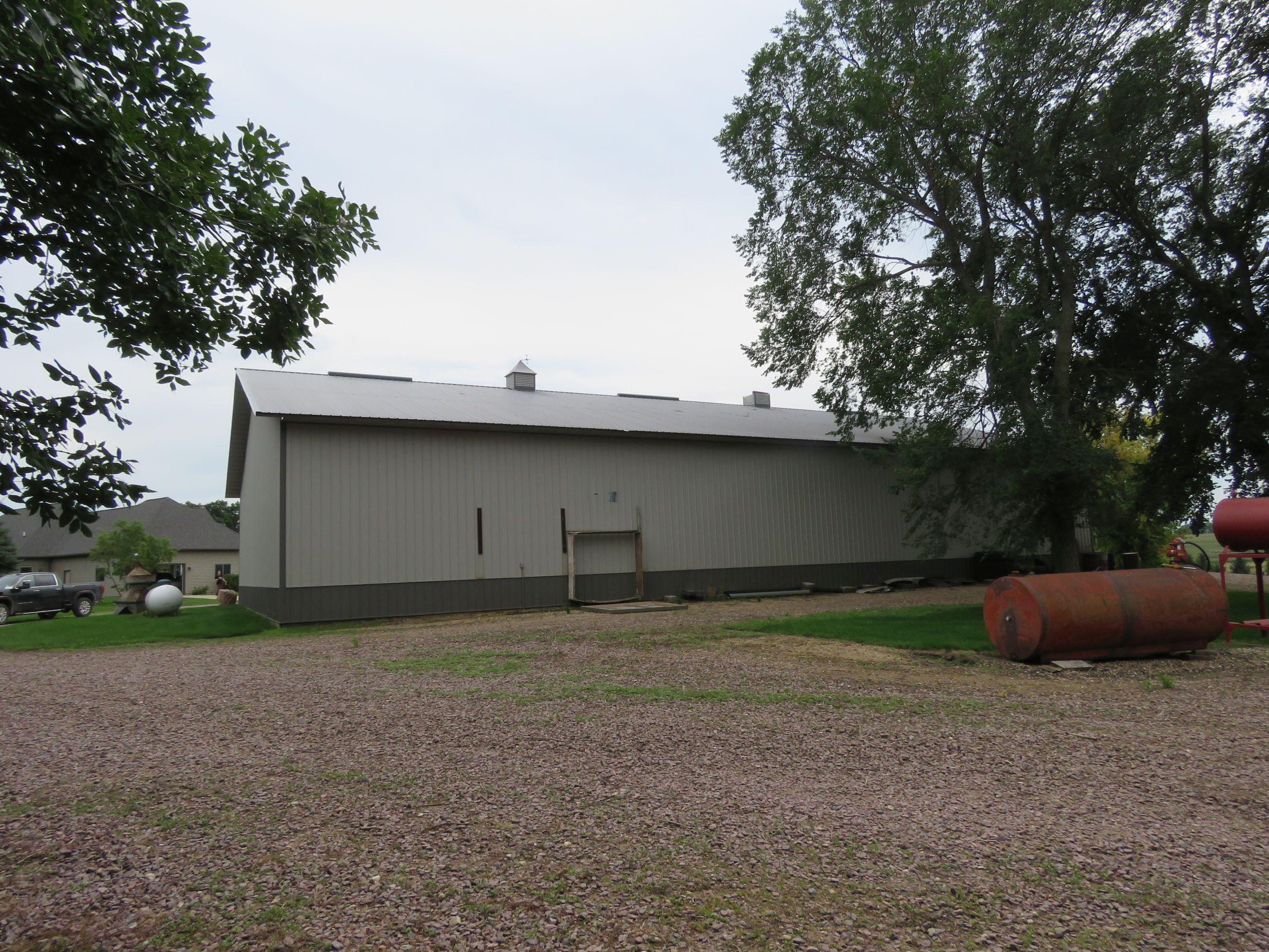 Amazing 25.73 acre Acreage with Home and Shop and Pasture