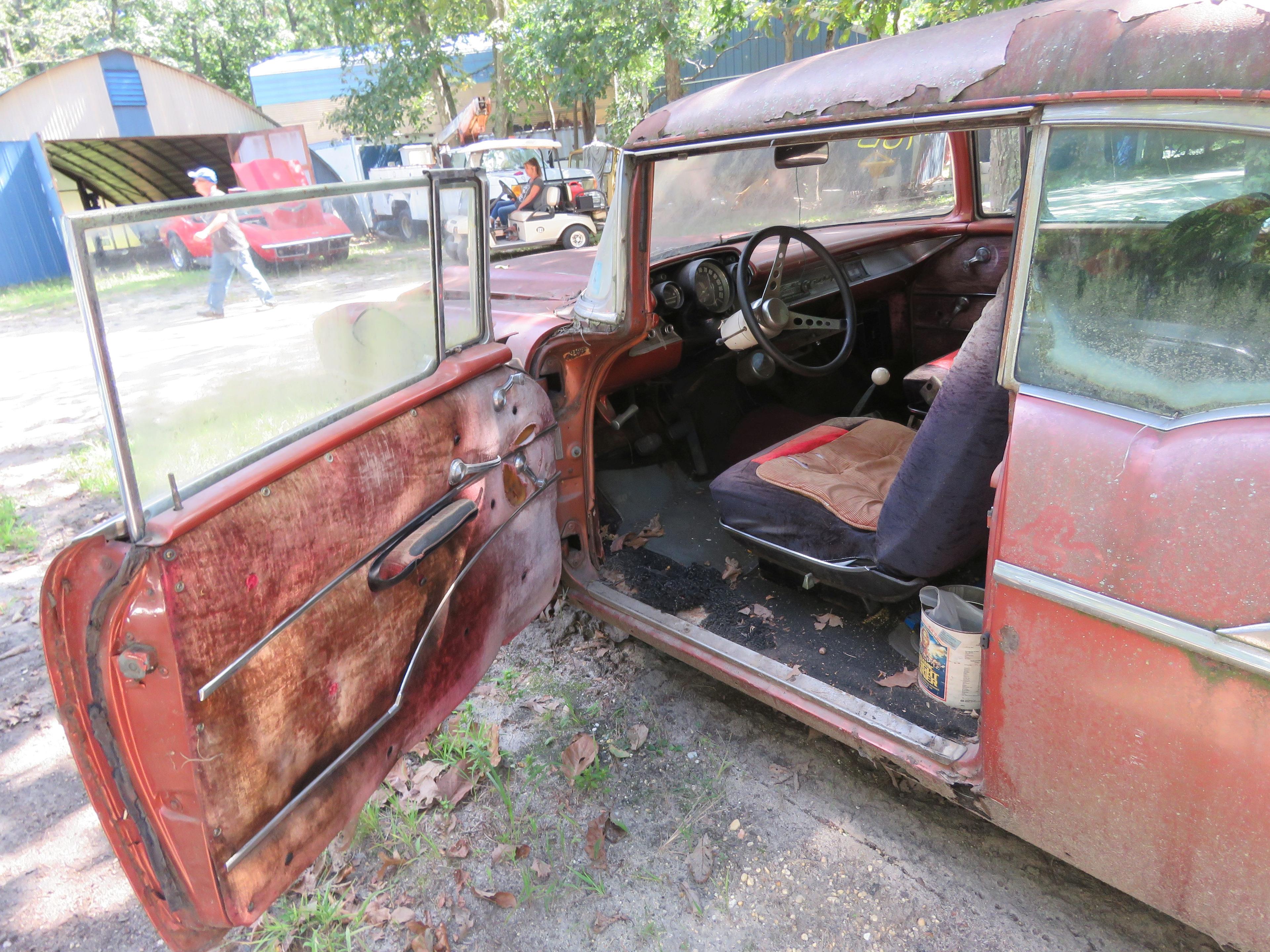 1957 Chevrolet 2dr HT