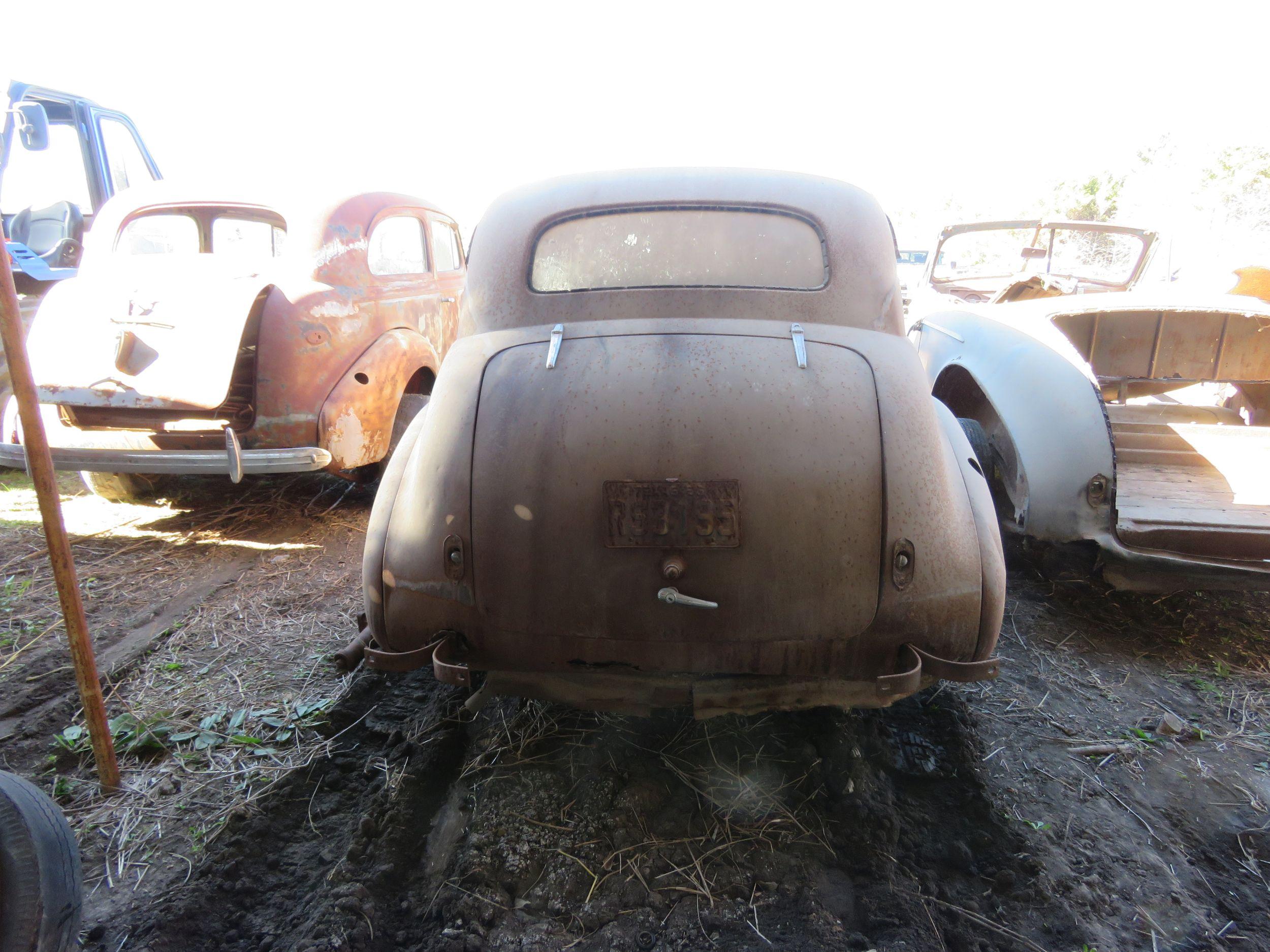 1940 Chevrolet 4dr Sedan