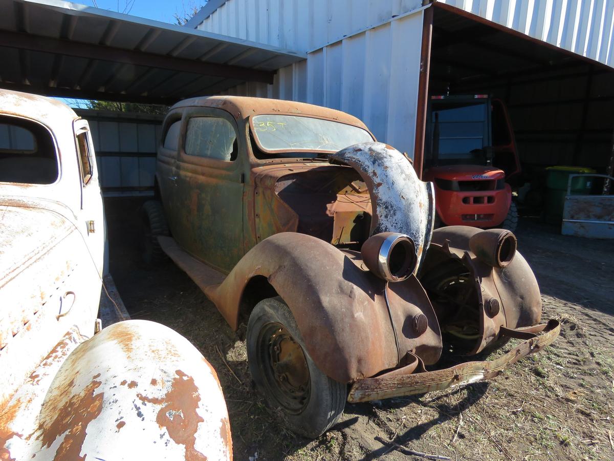 1936 Ford 2dr Sedan