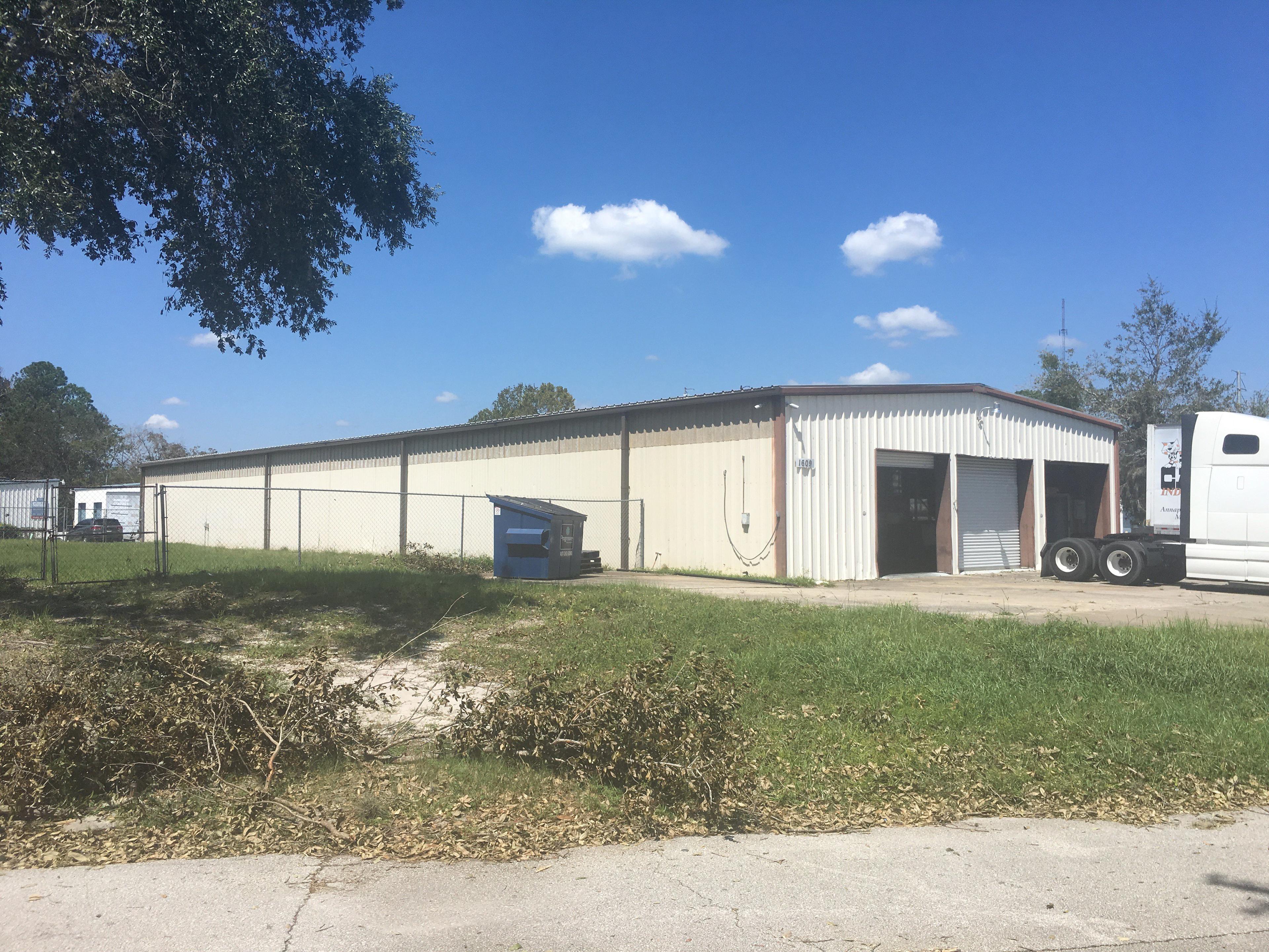 7500 sf Commercial Industrial Building