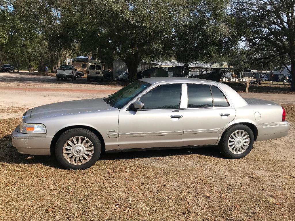 2010 Mercury Grand Marquis Passenger Car, VIN # 2MEBM7FV6AX634858