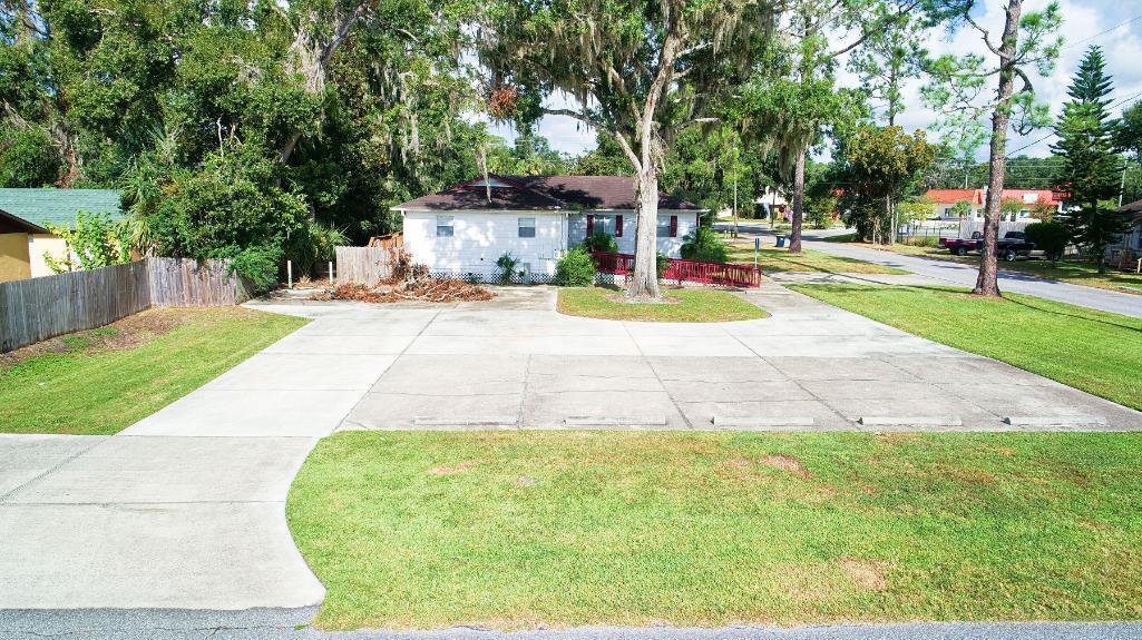 Property 2: 105 S Anderson St, Bunnell, FL 32110 1800 sq ft Professional/Office Building
