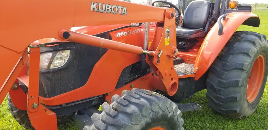 2007 Kubota M6040 Tractor