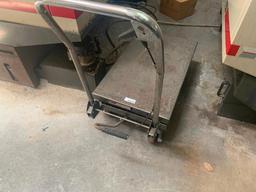 Hallmaster hydraulic table cart