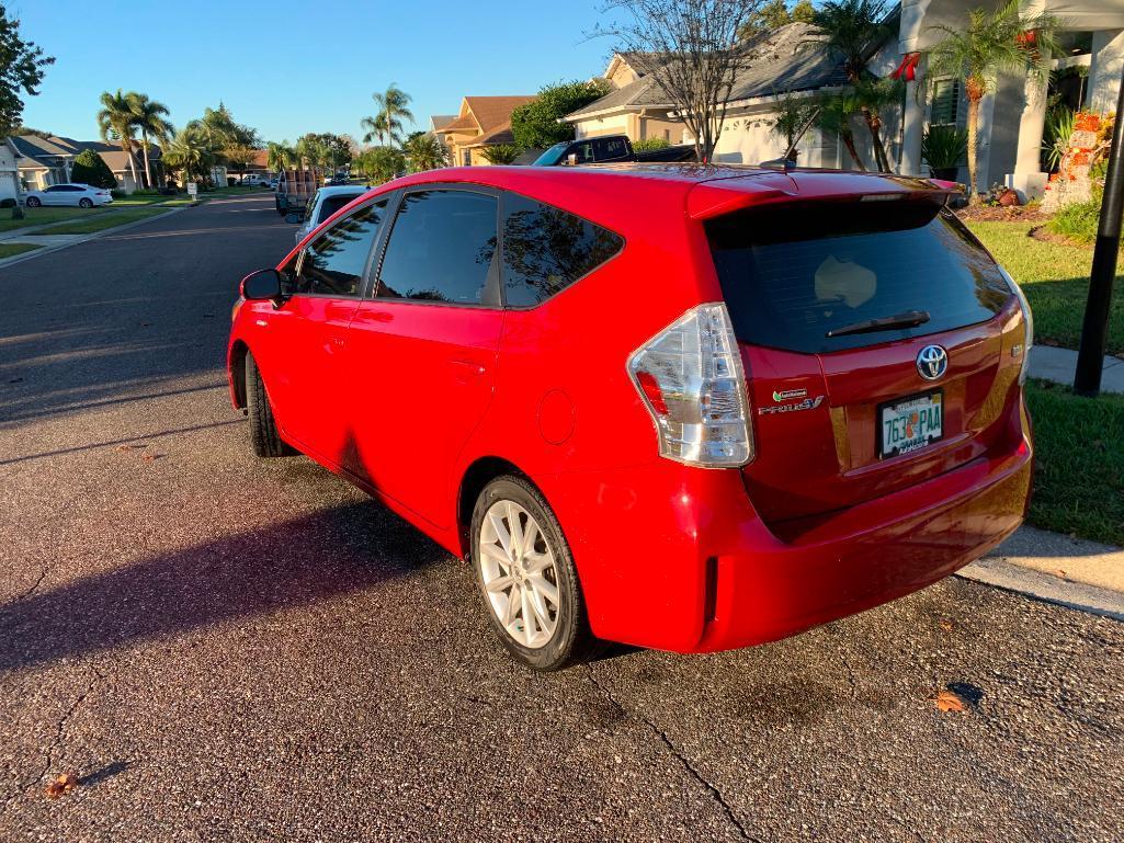 2014 Toyota Prius v Passenger Car, VIN # JTDZN3EUXEJ012387