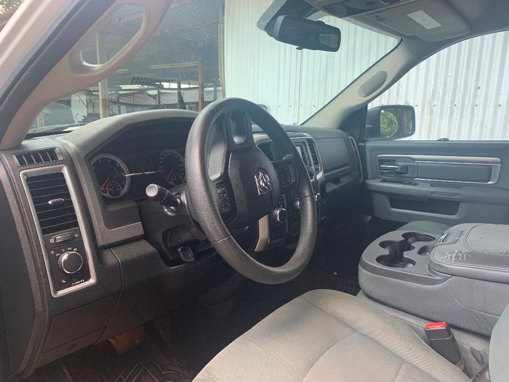 2015 Ram 1500 Pickup Truck, VIN # 1C6RR6GG4FS552723