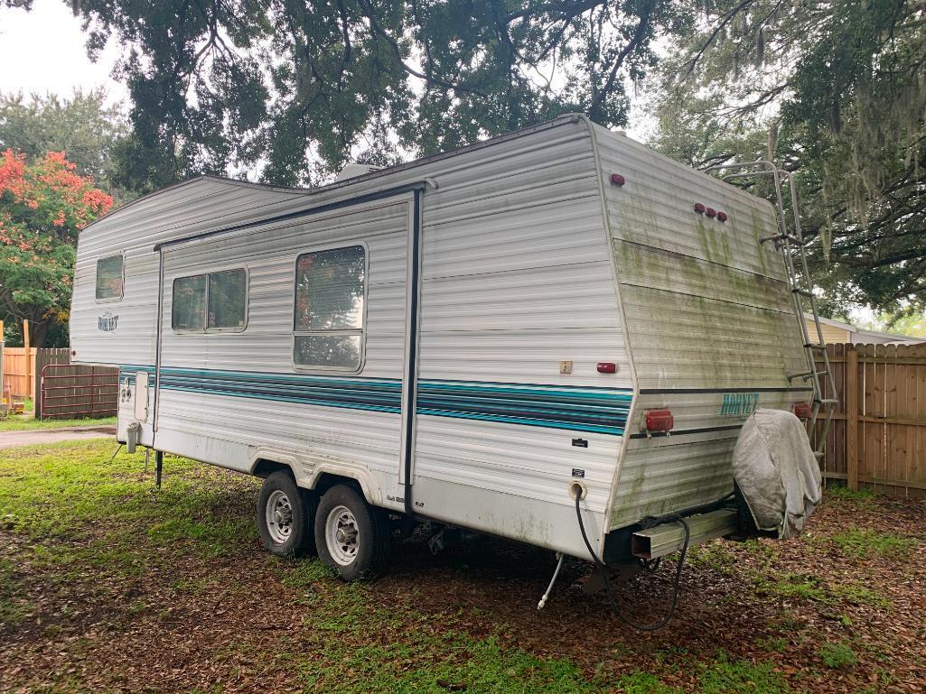 1998 Classic Tow Trailer, VIN # 44HFH0N26W4015276