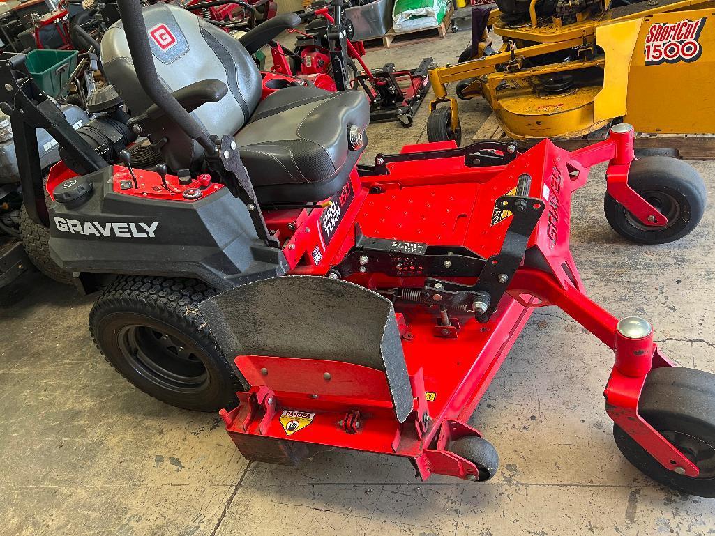 ZTR Gravely Pro Turn 160 Mower