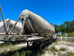 1983 Fruehauf bulk tanker trailer, VIN# 1H4B04228FL002808