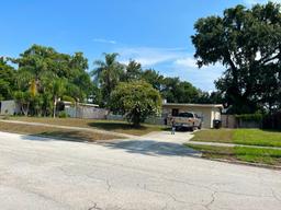 1715 37th St, Orlando FL 32839 3 bed, 1.5 bath, Pool Single Family Home