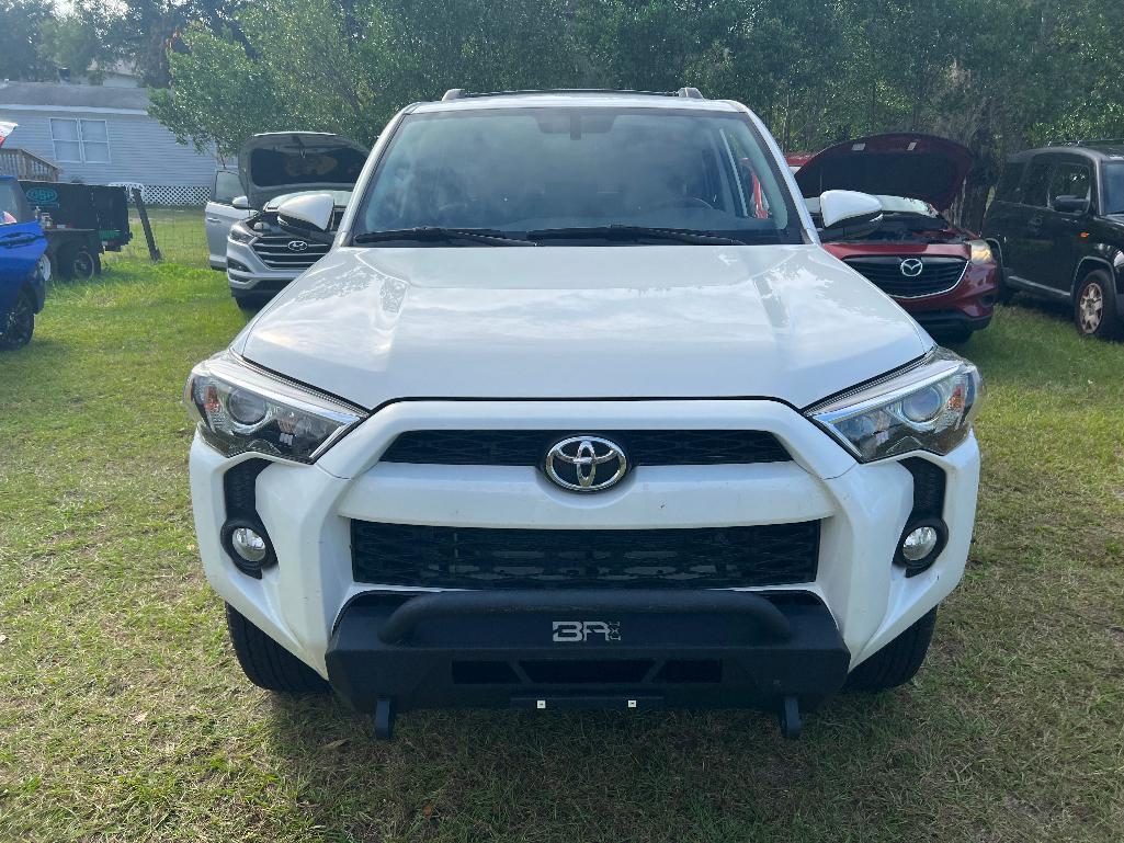 2019 Toyota 4Runner Multipurpose Vehicle (MPV), VIN # JTEBU5JR7K5704611