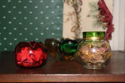 A Venetian Glass Ash Tray, Small Glass vase w/ Gold Decoration, a small Red Glass Rose Bowl