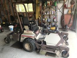 2005  61" Grasshopper Zero Turn Mower