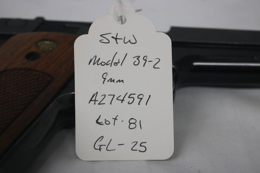 Smith & Wesson Model 39-2, 9mm