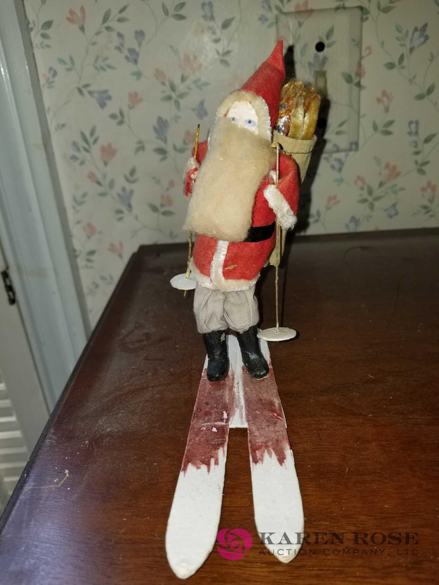 Lot of two vintage Santas