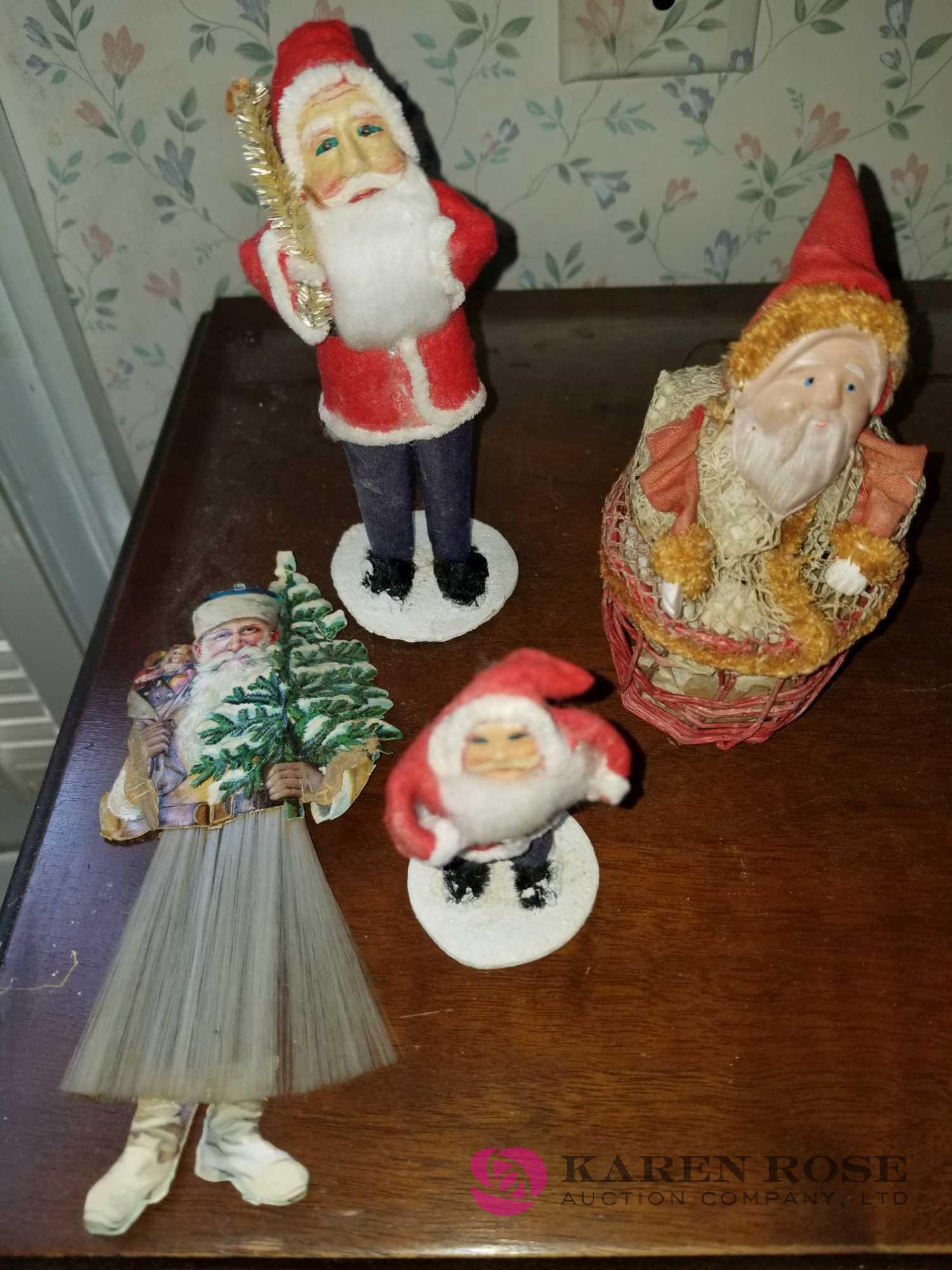 Lot of 4 vintage Santas