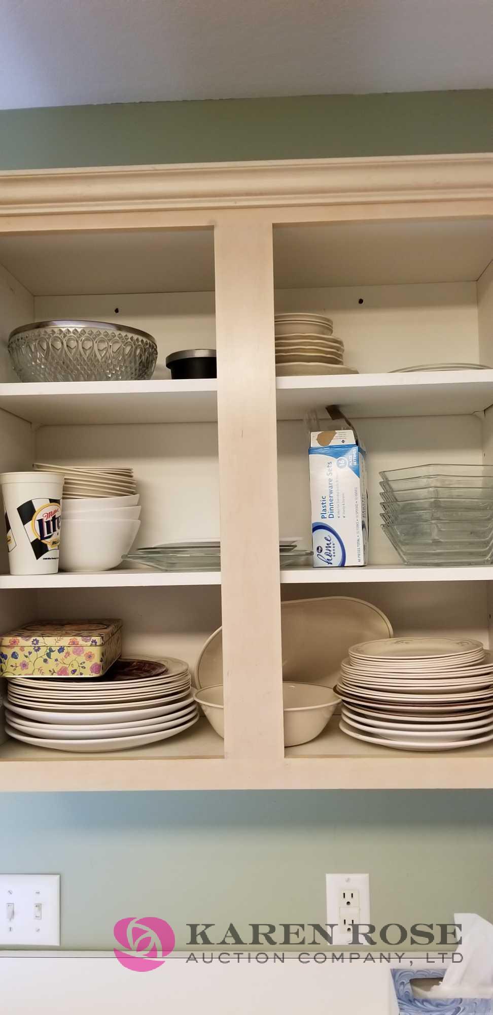 Lot of Whole Cupboard