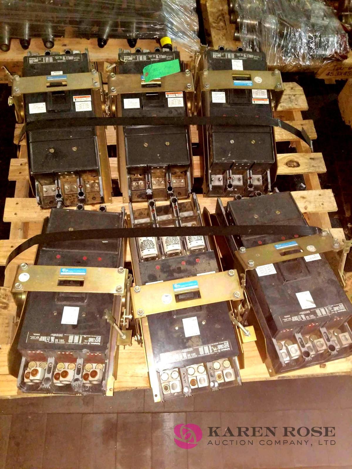 6 Tri-Pac De-Ion Circuit Breakers