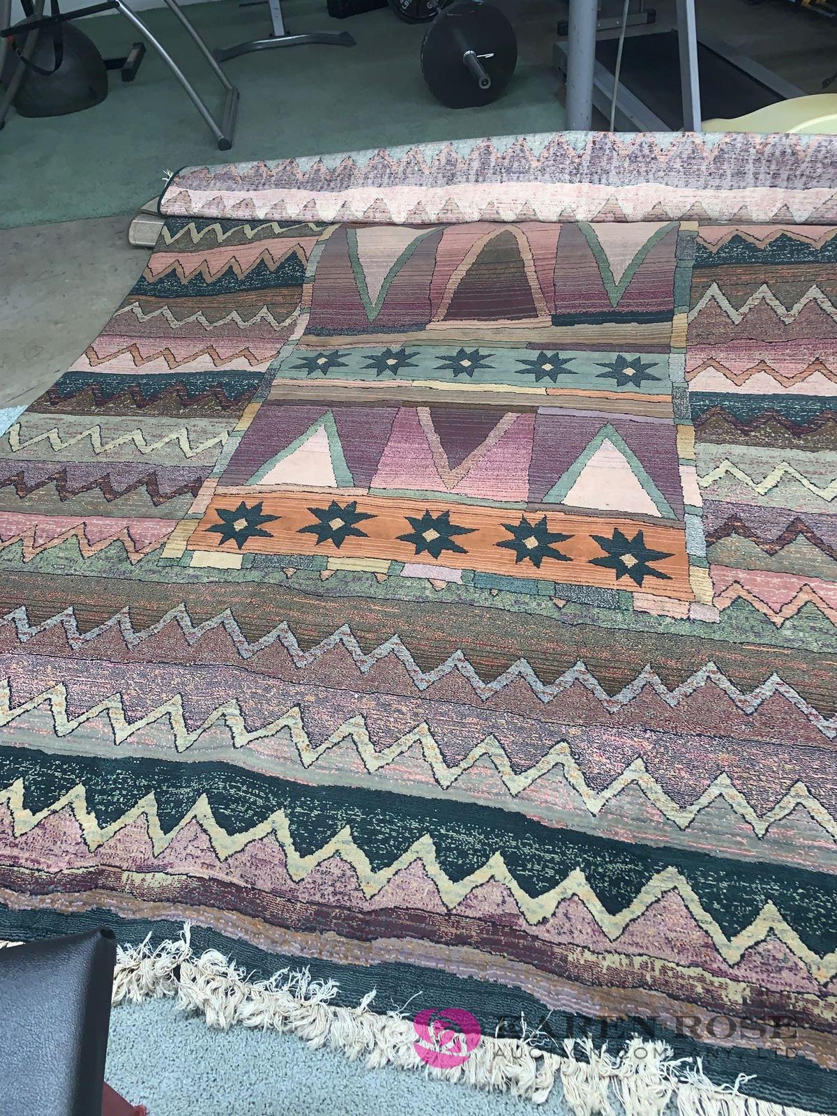 8? x 12? area rug