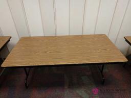 3 foot by 6 foot folding table