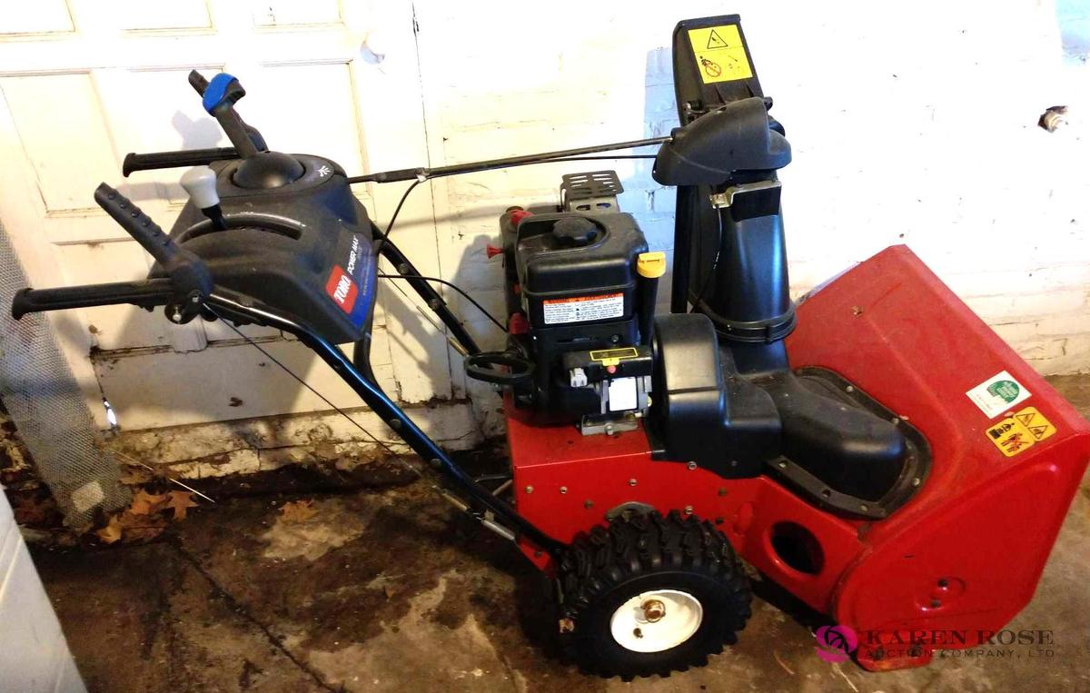 Toro PowerMax 726 snow blower