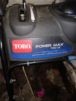 Toro PowerMax 726 snow blower
