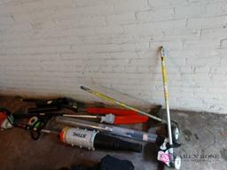 Stihl km130r weed wacker with all accessories