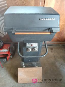 Char-Broil propane grill