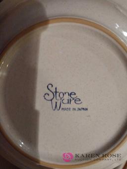 Stoneware dishes made in Japan