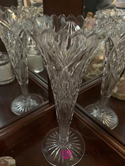 For decorative knickknacks crystal vase figurines