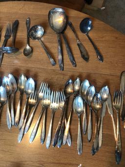 Huge lot of nice silver plate setting