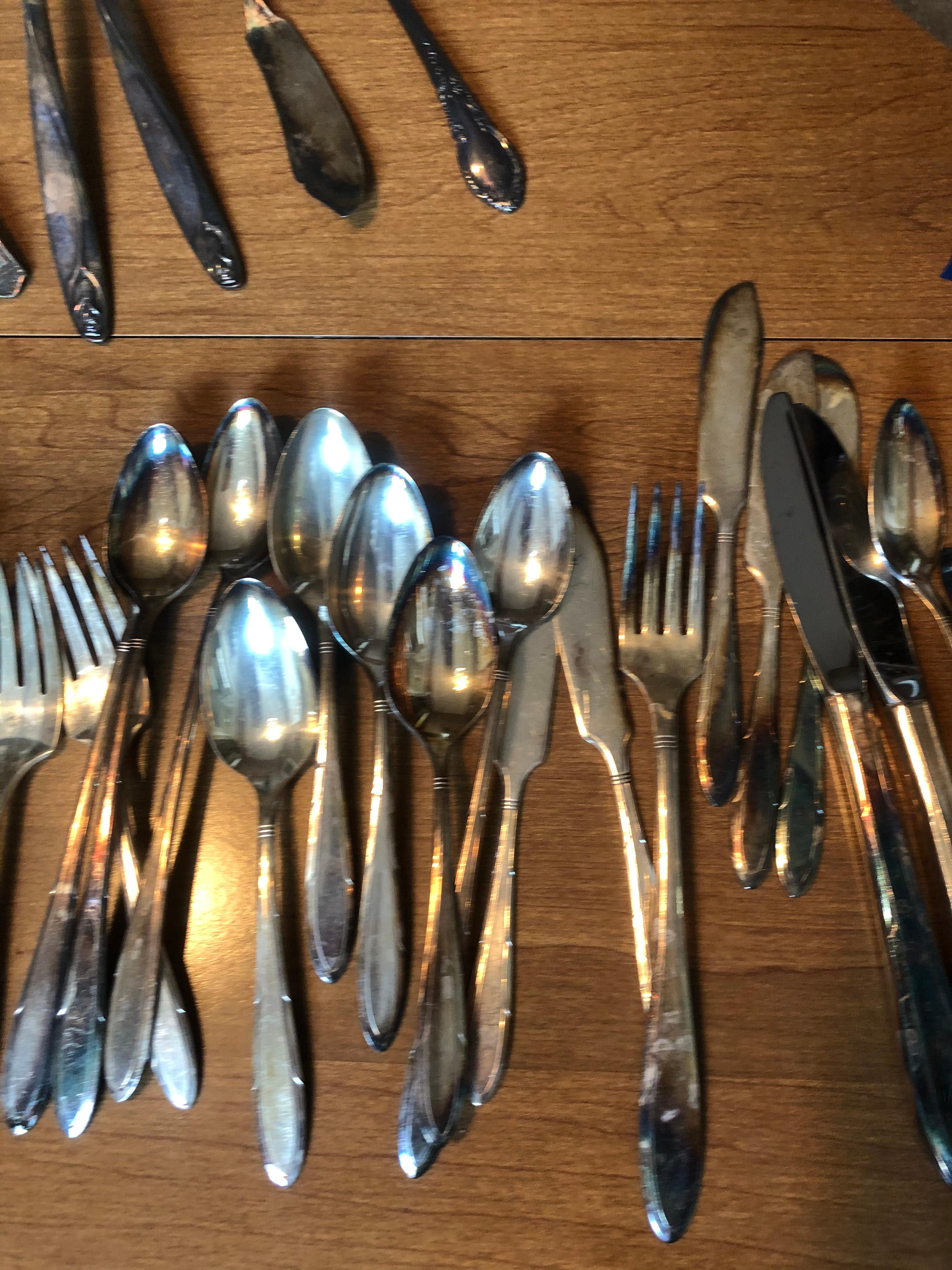 Huge lot of nice silver plate setting