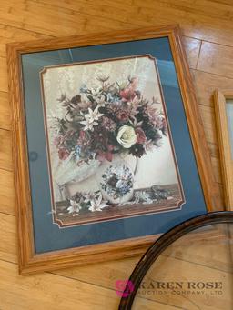 Vintage oval beveled glass frame plus other frames