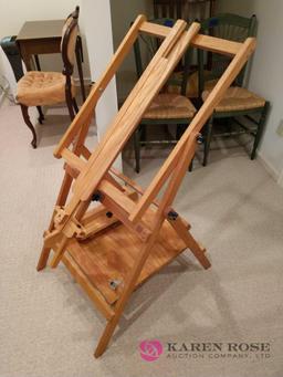 Adjustable easel