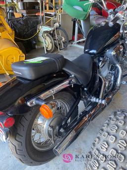 2002 Honda shadow VT600CD