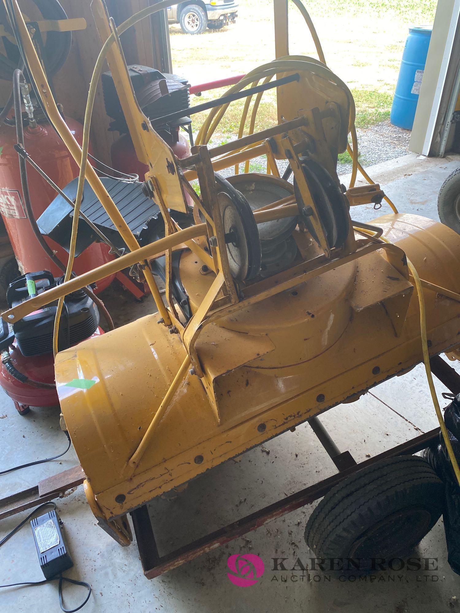 Large vintage cub cadet with snowblower