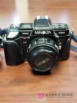 O1 - Minolta Camera