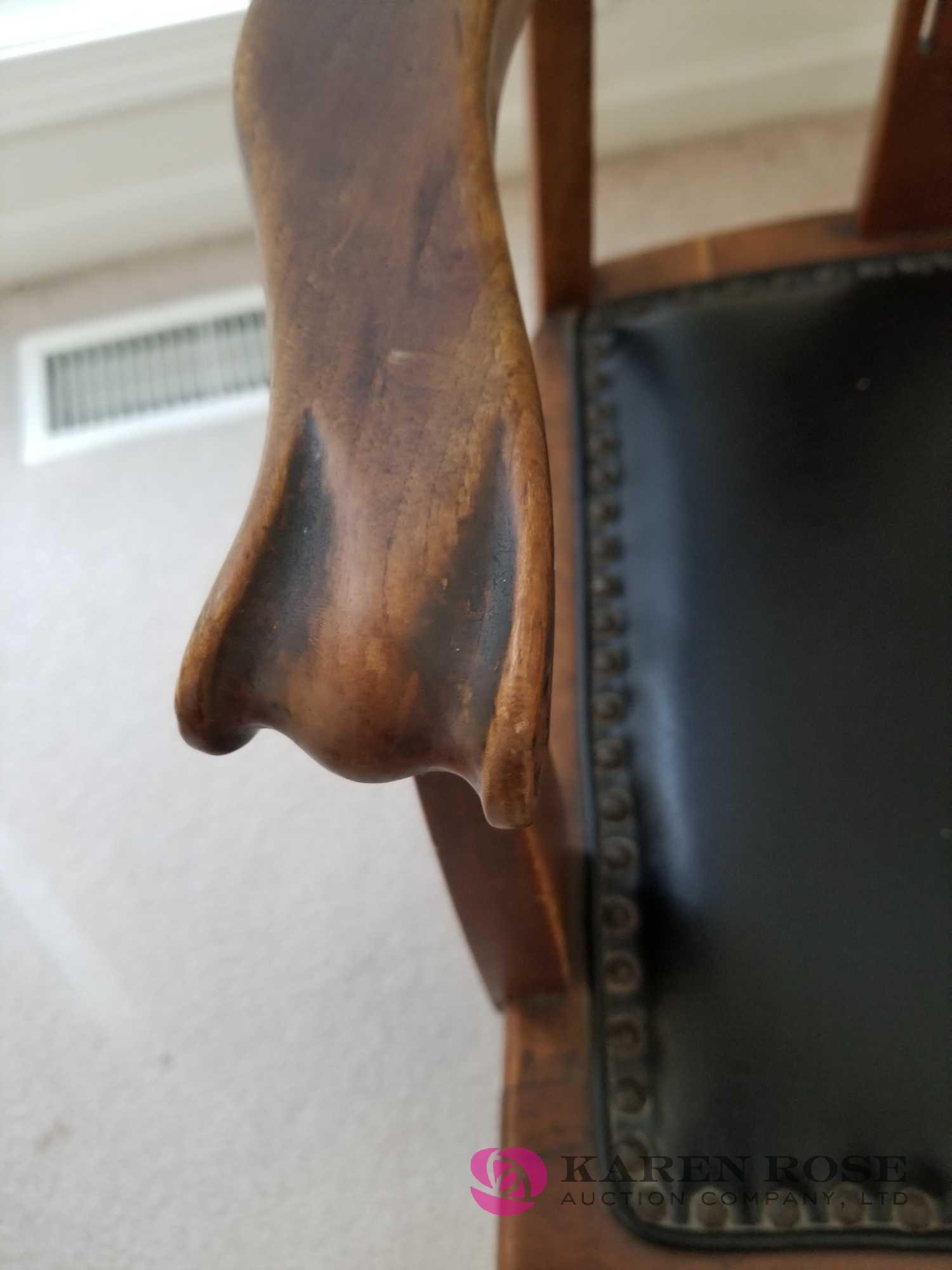 LR - Wooden Rocking Chair