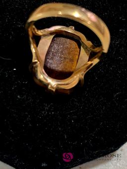 Gold Victorian cameo ring