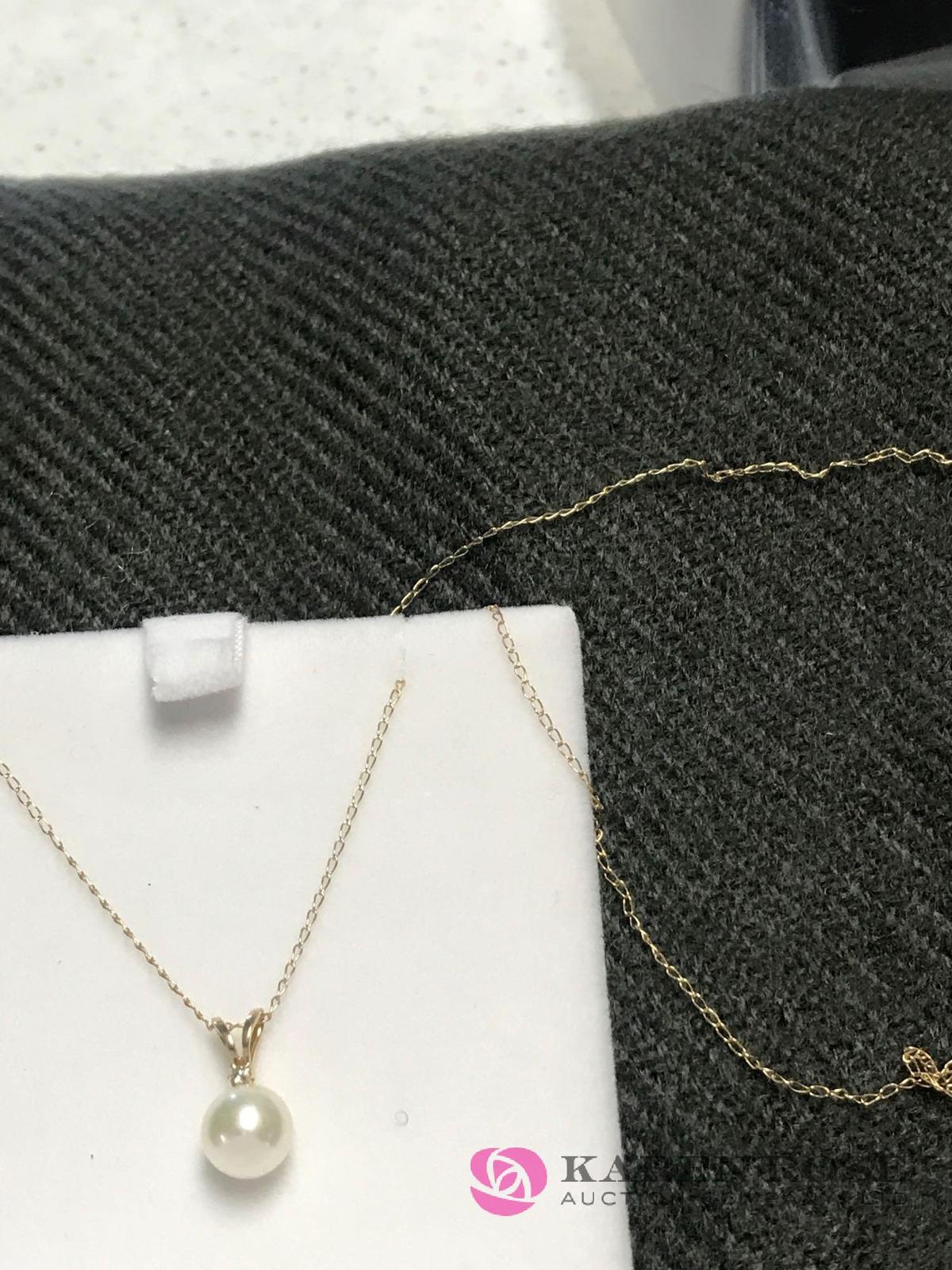 14 kt gold w/ pearl & diamond necklace