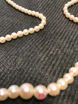 10kt white gold cultured pearl necklace