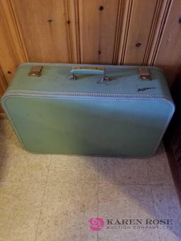 Vintage Suitcases and Briefcases