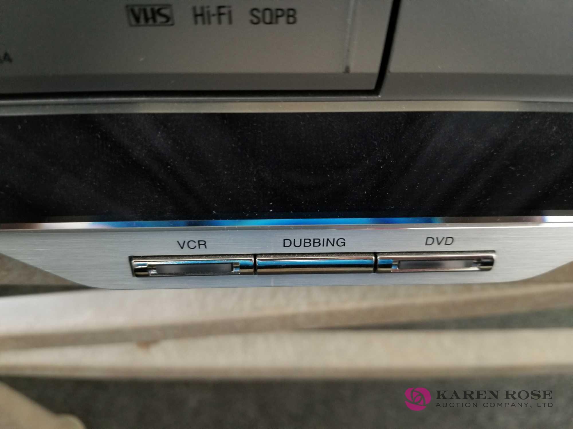 D - DVD Player