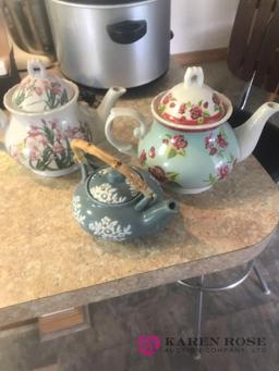 3- tea pots